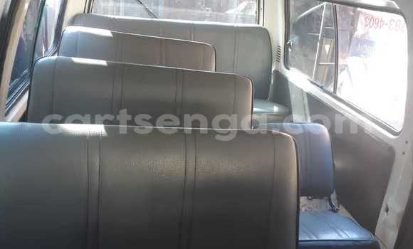 Nunua Ilio tumika Toyota Hiace White Gari ndani ya Big Bend nchini Lubombo Nunua Ilio tumika Toyota Hiace White Gari ndani ya Big Bend nchini Lubombo