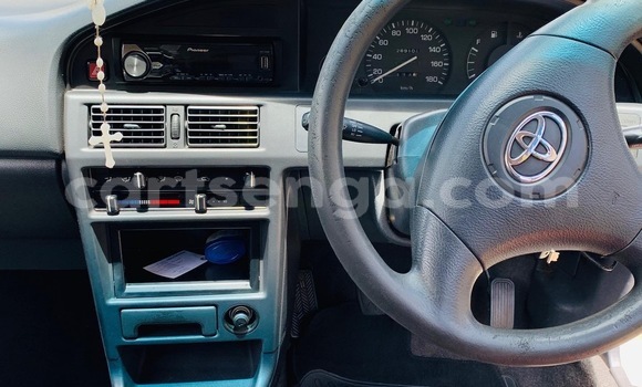 Nunua Ilio tumika Toyota Tacoma Silver Gari ndani ya Ezulwini nchini Hhohho Nunua Ilio tumika Toyota Tacoma Silver Gari ndani ya Ezulwini nchini Hhohho