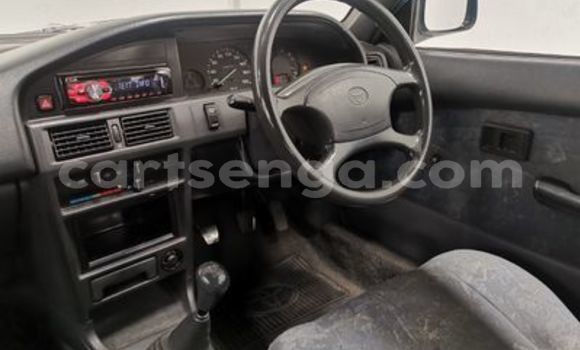 Buy Used Toyota Tacoma Blue Car in Hluti in Shiselweni District Buy Used Toyota Tacoma Blue Car in Hluti in Shiselweni District