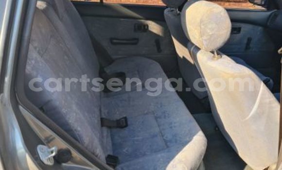 Nunua Ilio tumika Toyota Tacoma Silver Gari ndani ya Ezulwini nchini Hhohho Nunua Ilio tumika Toyota Tacoma Silver Gari ndani ya Ezulwini nchini Hhohho