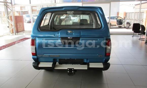 Buy Used Nissan NP 300 Blue Car in Big Bend in Lubombo Buy Used Nissan NP 300 Blue Car in Big Bend in Lubombo