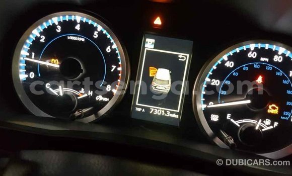 Buy Import Toyota Highlander White Car in Import - Dubai in Hhohho Buy Import Toyota Highlander White Car in Import - Dubai in Hhohho