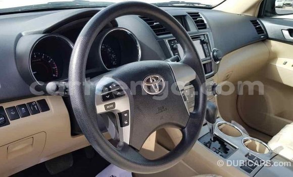 Buy Import Toyota Highlander Black Car in Import - Dubai in Hhohho Buy Import Toyota Highlander Black Car in Import - Dubai in Hhohho