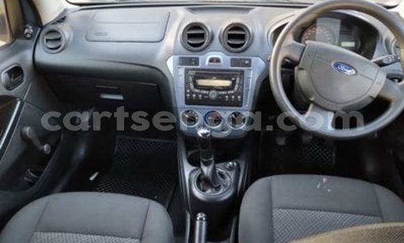 Nunua Ilio tumika Ford Fiesta Silver Gari ndani ya Mbabane nchini Manzini Nunua Ilio tumika Ford Fiesta Silver Gari ndani ya Mbabane nchini Manzini