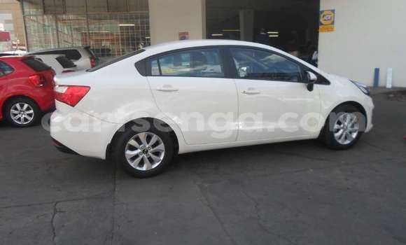 Buy Used Kia Rio White Car in Ezulwini in Hhohho Buy Used Kia Rio White Car in Ezulwini in Hhohho