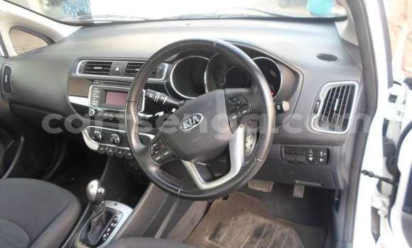 Buy Used Kia Rio White Car in Ezulwini in Hhohho Buy Used Kia Rio White Car in Ezulwini in Hhohho