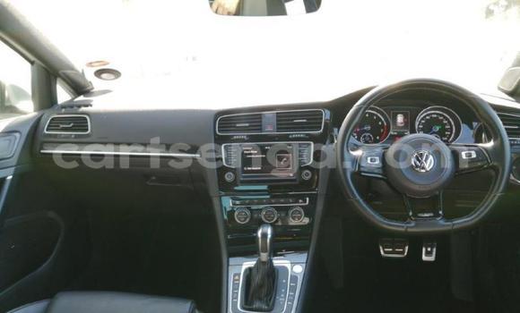 Nunua Ilio tumika Volkswagen Golf R White Gari ndani ya Bulembu nchini Hhohho Nunua Ilio tumika Volkswagen Golf R White Gari ndani ya Bulembu nchini Hhohho