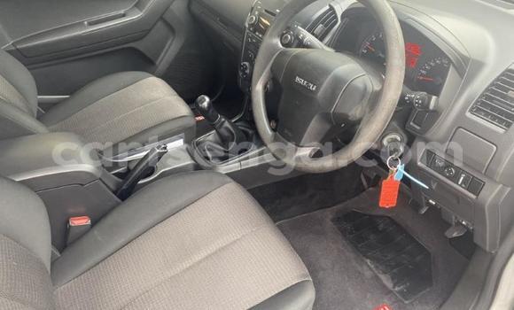 Buy Used Isuzu KB Silver Car in Mbabane in Manzini Buy Used Isuzu KB Silver Car in Mbabane in Manzini