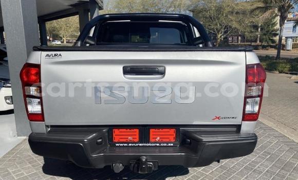 Buy Used Isuzu KB Silver Car in Big Bend in Lubombo Buy Used Isuzu KB Silver Car in Big Bend in Lubombo