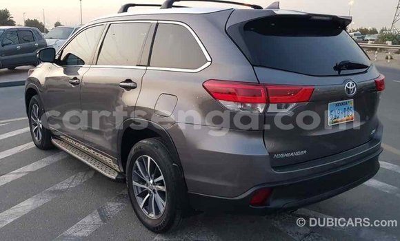 Buy Import Toyota Highlander Other Car in Import - Dubai in Hhohho Buy Import Toyota Highlander Other Car in Import - Dubai in Hhohho