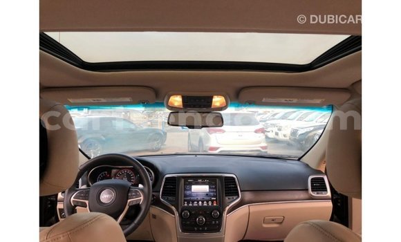 Nunua Imported Jeep Grand Cherokee Black Gari ndani ya Import - Dubai nchini Hhohho Nunua Imported Jeep Grand Cherokee Black Gari ndani ya Import - Dubai nchini Hhohho