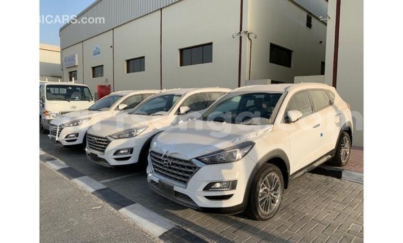 Acheter Import Voiture Hyundai Tucson Blanc à Import - Dubai, Hhohho Acheter Import Voiture Hyundai Tucson Blanc à Import - Dubai, Hhohho