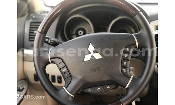 Nunua Imported Mitsubishi Pajero Black Gari ndani ya Import - Dubai nchini Hhohho Nunua Imported Mitsubishi Pajero Black Gari ndani ya Import - Dubai nchini Hhohho