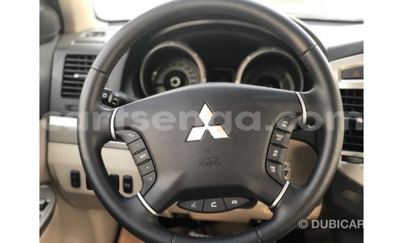 Nunua Imported Mitsubishi Pajero Black Gari ndani ya Import - Dubai nchini Hhohho Nunua Imported Mitsubishi Pajero Black Gari ndani ya Import - Dubai nchini Hhohho