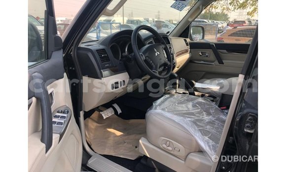 Nunua Imported Mitsubishi Pajero Black Gari ndani ya Import - Dubai nchini Hhohho Nunua Imported Mitsubishi Pajero Black Gari ndani ya Import - Dubai nchini Hhohho