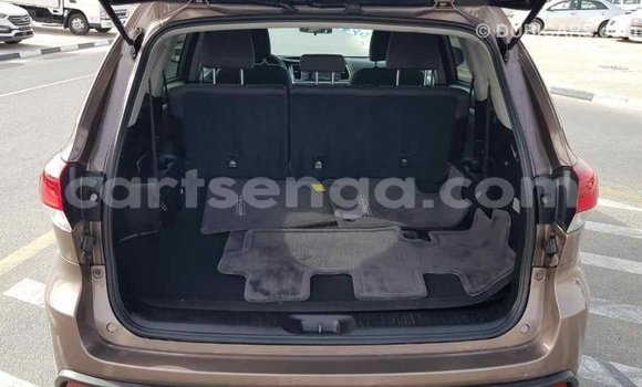 Buy Import Toyota Highlander Brown Car in Import - Dubai in Hhohho Buy Import Toyota Highlander Brown Car in Import - Dubai in Hhohho
