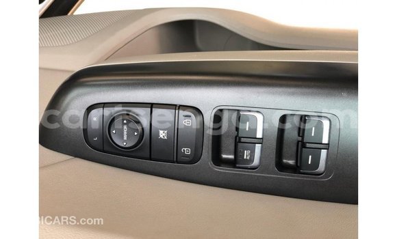 Nunua Imported Kia Sportage Other Gari ndani ya Import - Dubai nchini Hhohho Nunua Imported Kia Sportage Other Gari ndani ya Import - Dubai nchini Hhohho