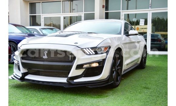 Nunua Imported Ford Mustang White Gari ndani ya Import - Dubai nchini Hhohho Nunua Imported Ford Mustang White Gari ndani ya Import - Dubai nchini Hhohho