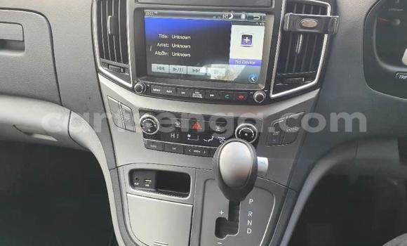 Buy Used Hyundai H1 White Car in Big Bend in Lubombo Buy Used Hyundai H1 White Car in Big Bend in Lubombo