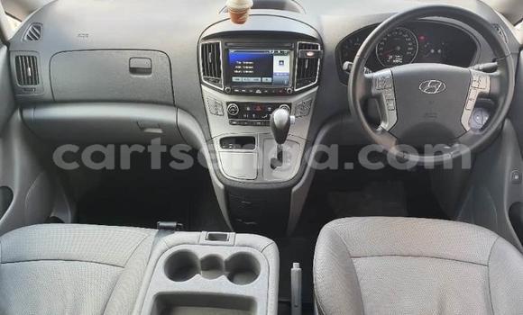 Buy Used Hyundai H1 White Car in Big Bend in Lubombo Buy Used Hyundai H1 White Car in Big Bend in Lubombo