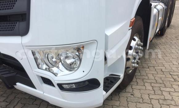 Buy Used Mercedes‒Benz Truck White Truck in Big Bend in Lubombo Buy Used Mercedes‒Benz Truck White Truck in Big Bend in Lubombo