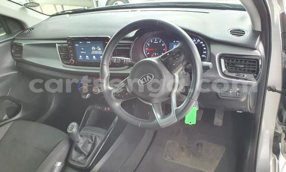 Nunua Ilio tumika Kia Rio Silver Gari ndani ya Mbabane nchini Manzini Nunua Ilio tumika Kia Rio Silver Gari ndani ya Mbabane nchini Manzini