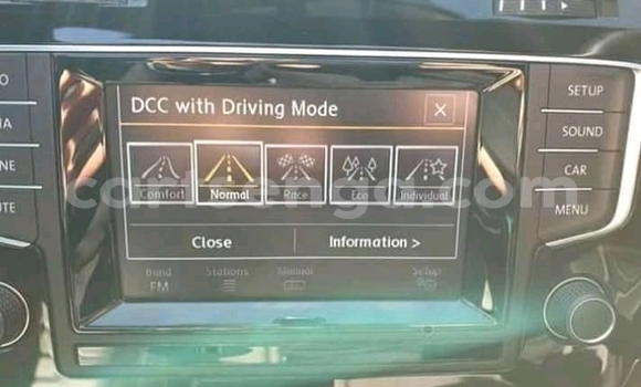 Buy Used Volkswagen Golf R Blue Car in Manzini in Manzini Buy Used Volkswagen Golf R Blue Car in Manzini in Manzini