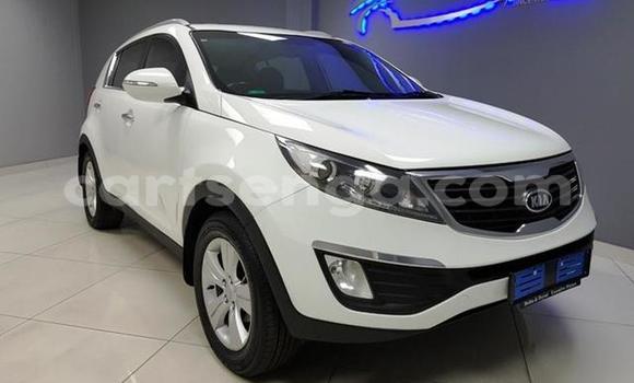 Buy Used Kia Sportage White Car in Manzini in Manzini