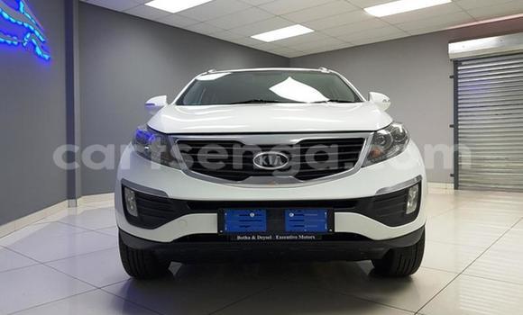 Nunua Ilio tumika Kia Sportage White Gari ndani ya Manzini nchini Manzini Nunua Ilio tumika Kia Sportage White Gari ndani ya Manzini nchini Manzini