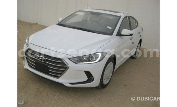 Nunua Imported Hyundai Elantra White Gari ndani ya Import - Dubai nchini Hhohho Nunua Imported Hyundai Elantra White Gari ndani ya Import - Dubai nchini Hhohho