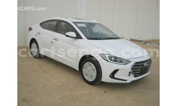 Nunua Imported Hyundai Elantra White Gari ndani ya Import - Dubai nchini Hhohho Nunua Imported Hyundai Elantra White Gari ndani ya Import - Dubai nchini Hhohho