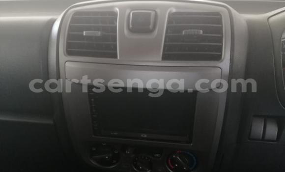 Nunua Ilio tumika GMC Yukon Silver Gari ndani ya Manzini nchini Manzini Nunua Ilio tumika GMC Yukon Silver Gari ndani ya Manzini nchini Manzini