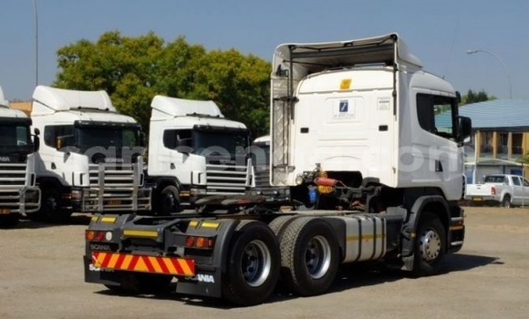 Nunua Ilio tumika Scania R420 White Lori ndani ya Mbabane nchini Manzini Nunua Ilio tumika Scania R420 White Lori ndani ya Mbabane nchini Manzini