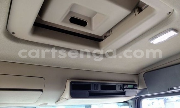 Nunua Ilio tumika Scania R420 White Lori ndani ya Mbabane nchini Manzini Nunua Ilio tumika Scania R420 White Lori ndani ya Mbabane nchini Manzini