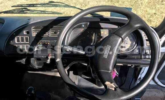 Nunua Ilio tumika Isuzu FTR 850 White Lori ndani ya Mbabane nchini Manzini Nunua Ilio tumika Isuzu FTR 850 White Lori ndani ya Mbabane nchini Manzini