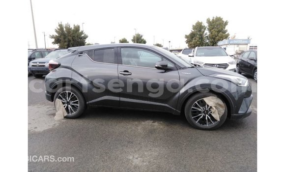 Nunua Imported Toyota C-HR Other Gari ndani ya Import - Dubai nchini Hhohho Nunua Imported Toyota C-HR Other Gari ndani ya Import - Dubai nchini Hhohho