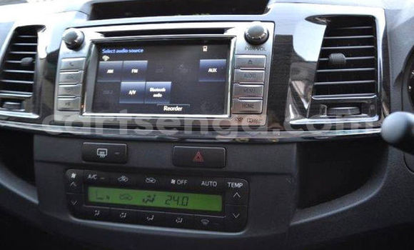 Nunua Ilio tumika Toyota Fortuner White Gari ndani ya Mbabane nchini Manzini Nunua Ilio tumika Toyota Fortuner White Gari ndani ya Mbabane nchini Manzini