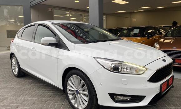 Nunua Ilio tumika Ford Focus White Gari ndani ya Big Bend nchini Lubombo