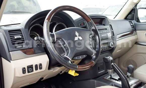 Buy Import Mitsubishi Pajero Black Car in Import - Dubai in Hhohho Buy Import Mitsubishi Pajero Black Car in Import - Dubai in Hhohho