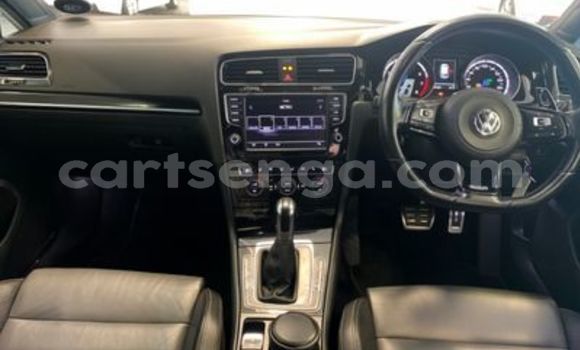 Buy Used Volkswagen Golf R White Car in Import - Dubai in Hhohho Buy Used Volkswagen Golf R White Car in Import - Dubai in Hhohho