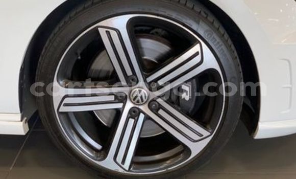 Buy Used Volkswagen Golf R White Car in Import - Dubai in Hhohho Buy Used Volkswagen Golf R White Car in Import - Dubai in Hhohho