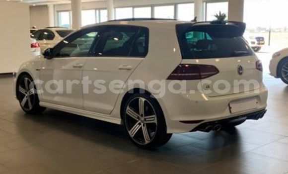 Buy Used Volkswagen Golf R White Car in Import - Dubai in Hhohho Buy Used Volkswagen Golf R White Car in Import - Dubai in Hhohho