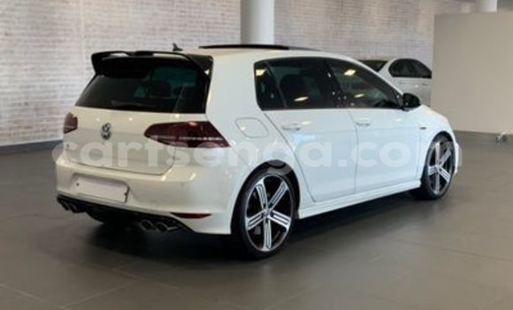 Buy Used Volkswagen Golf R White Car in Import - Dubai in Hhohho Buy Used Volkswagen Golf R White Car in Import - Dubai in Hhohho