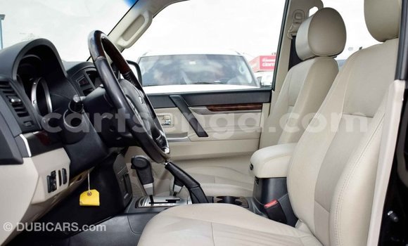 Buy Import Mitsubishi Pajero Black Car in Import - Dubai in Hhohho Buy Import Mitsubishi Pajero Black Car in Import - Dubai in Hhohho
