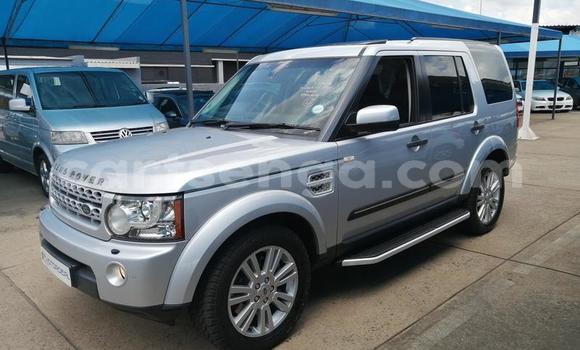 Nunua Ilio tumika Land Rover Discovery Silver Gari ndani ya Big Bend nchini Lubombo Nunua Ilio tumika Land Rover Discovery Silver Gari ndani ya Big Bend nchini Lubombo