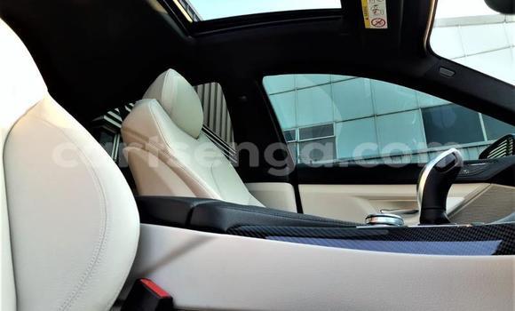 Nunua Ilio tumika BMW 6er Blue Gari ndani ya Big Bend nchini Lubombo Nunua Ilio tumika BMW 6er Blue Gari ndani ya Big Bend nchini Lubombo