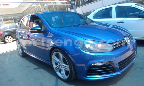 Buy Used Volkswagen Golf R Blue Car in Manzini in Manzini Buy Used Volkswagen Golf R Blue Car in Manzini in Manzini