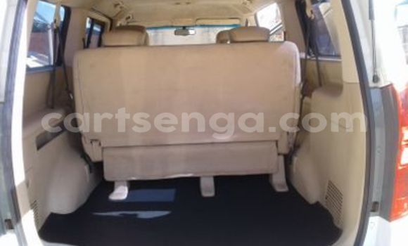 Acheter Occasion Voiture Hyundai H1 Blanc à Mbabane, Manzini Acheter Occasion Voiture Hyundai H1 Blanc à Mbabane, Manzini