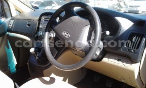 Acheter Occasion Voiture Hyundai H1 Blanc à Mbabane, Manzini Acheter Occasion Voiture Hyundai H1 Blanc à Mbabane, Manzini