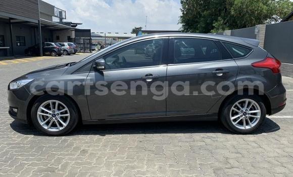 Nunua Ilio tumika Ford Focus RS Silver Gari ndani ya Big Bend nchini Lubombo Nunua Ilio tumika Ford Focus RS Silver Gari ndani ya Big Bend nchini Lubombo